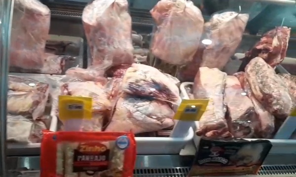 Supermercado Favesa ofrece variedad de carnes y precios especiales para el asado del Día del Trabajador - OviedoPress