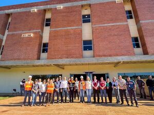 Ministras verifican detalles finales del Gran Hospital del Sur - .::Agencia IP::.