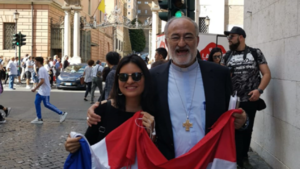 "Es como si Messi se retirara y yo soy el sustituto", dice el cardenal López ante posibilidad de ser Papa