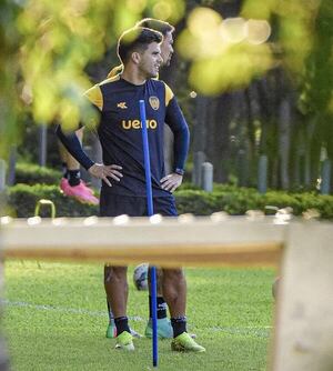 Entrenamiento matinal y viaje a Pedro Juan - Fútbol - ABC Color