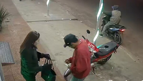 Con cuchillo, motochorros roban motocicleta a una mujer en Pedro Juan Caballero