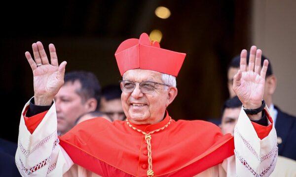 ¡El cardenal Adalberto Martínez envió una carta a los maestros en su día!