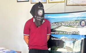 Aprehenden a vendedor ambulante con marihuana en el microcentro 