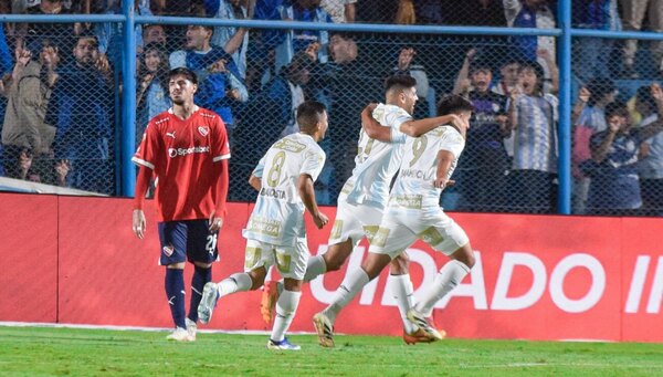 Versus / Independiente sufre una inesperada derrota