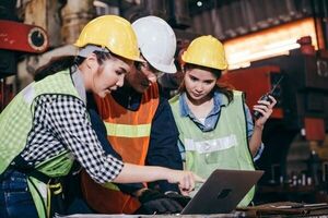 Día del Trabajador: En Paraguay, más de 2,9 millones tienen empleo, la mayoría en el sector terciario - MarketData
