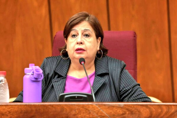 Senadora considera factible una ley para proteger salario de jubilados del sector público contra embargos - El Observador