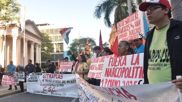 Trabajadores en su día denuncian el retroceso de los derechos laborales