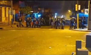 (VIDEO) Farra de aniversario de Sportivo Luqueño acabó en batalla campal