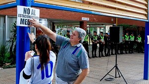 Encarnación: Más de 4.500 firmas contra el estacionamiento tarifado