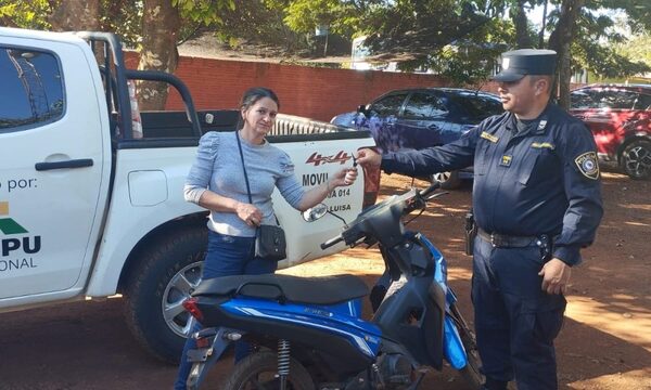 Recuperan motocicleta denunciada como robada