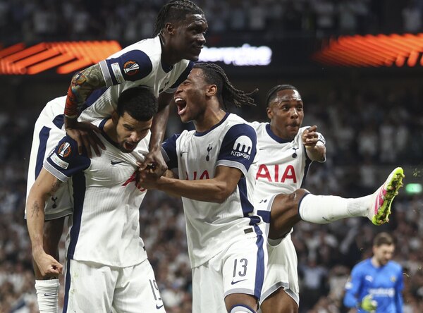 Versus / Tottenham se acerca a la final de la Europa League con una gran victoria en casa