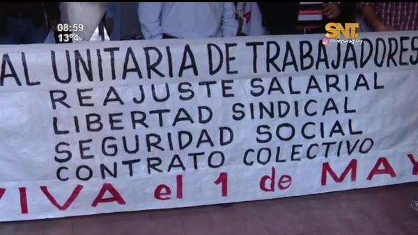 Centrales obreras se movilizan por el 1 de mayo con acto central en la Plaza de la Democracia - SNT