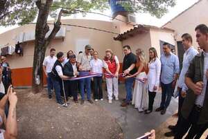 Gremios médicos exigen renuncia de ministra de Salud tras lapidario informe sobre muerte de bebé en Villarrica - Nacionales - ABC Color