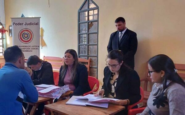 Funcionarios del Juzgado Penal de Ejecución de Ñeembucú visitaron la Penitenciaría Regional de Misiones