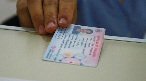 Para renovación de licencia de conducir, ya no exigirán certificado de vida y residencia - Unicanal