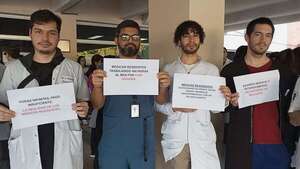 Bloque Democrático del Congreso invita a trabajar en una ley del médico residente - Política - ABC Color