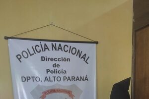 Detuvieron a empleada infiel por pelar a su patrona