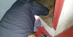 Incautan celulares, armas blancas y droga durante requisa en el Cereso de Itapúa - Policiales - ABC Color