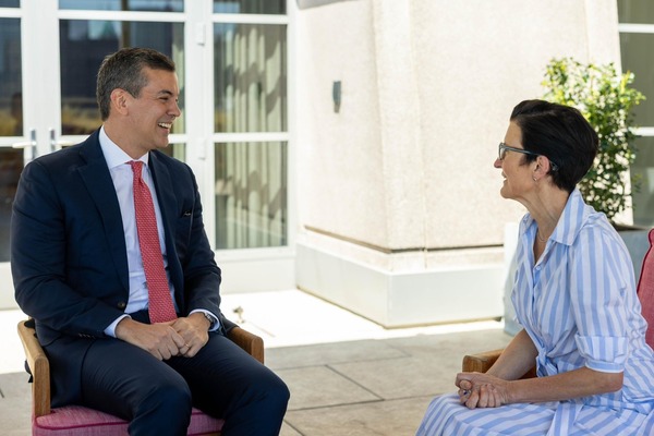 Peña refuerza vínculos con Citigroup en busca de mayor inversión para Paraguay - ADN Digital
