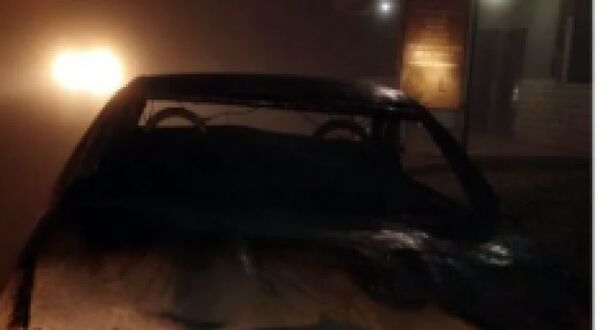 Incendio Intencional Destruye Vehículo en Pedro Juan Caballero
