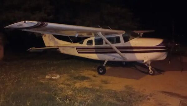 Presunta narcoavioneta es incautada en Filadelfia por agentes de la Senad