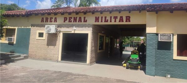 Detienen a soldado por agredir brutalmente a un recluta en la Fuerza Aérea - ADN Digital