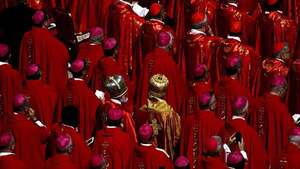 Cardenales vuelven a reunirse antes del cónclave: "Necesitamos un poco más de tiempo"