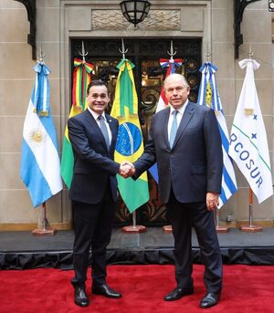 Paraguay y Argentina abordan temas prioritarios de la agenda bilateral