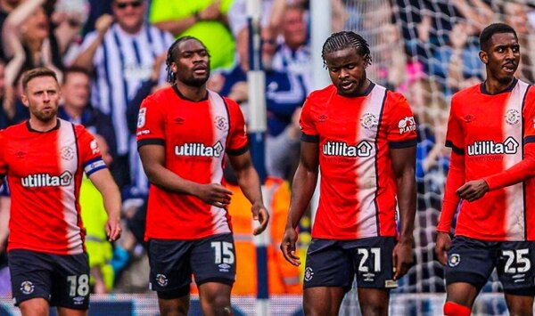 Versus / Luton cae a la tercera división de Inglaterra, su segundo descenso seguido