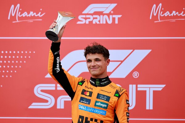 Versus / Lando Norris gana un caótico esprint del GP de Miami de Fórmula 1