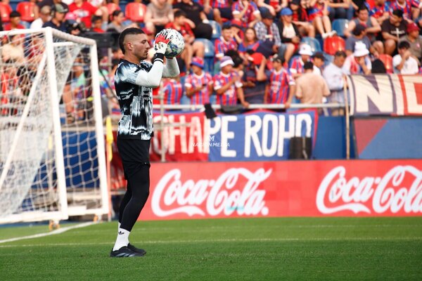 Versus / Con Olveira como gran novedad, así saldrá Olimpia al clásico