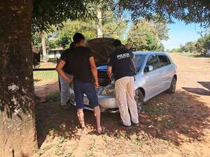 Policía recupera coche con chapa “clonada” en Tavaí - Policiales - ABC Color
