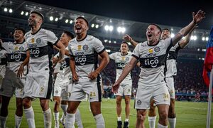 Olimpia remonta y celebra en la Nueva Olla