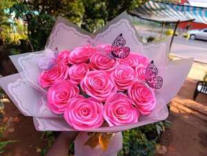 “Rosas eternas” para celebrar el Día de la Madre - Nacionales - ABC Color