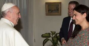 Diario HOY | La periodista que hizo historia en el Vaticano: Paloma, la elegida de Francisco