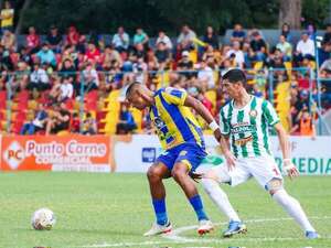 Capiatá, en lo más alto con un empate - Fútbol de Intermedia - ABC Color