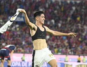 La familia Abreu festeja a “Estadio Lleno” - Olimpia - ABC Color