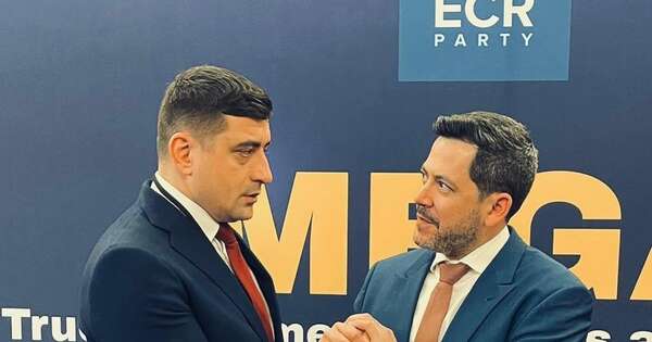 La Nación / Latorre felicitó a George Simion por su victoria en la primera vuelta