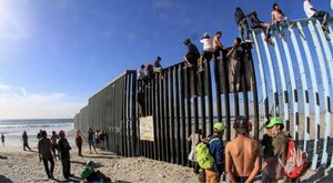 Cruces de ilegales en la frontera con México en “mínimos históricos”