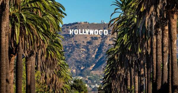 La Nación / EE. UU. aplicará aranceles a películas extranjeras para salvar a Hollywood