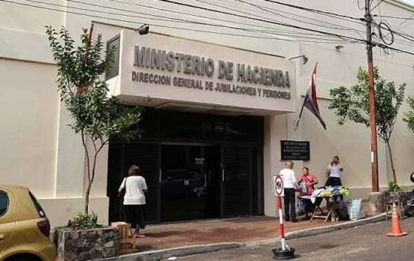 Caja fiscal: denunciarán a quienes cobraron irregularmente la jubilación de fallecidos - Economía - ABC Color