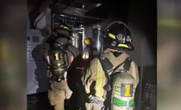 Incendio en el subsuelo de un hotel en remodelación fue controlado por bomberos - SNT