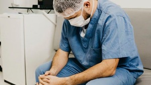 Muere otro joven médico residente: compañeros hablan de agotamiento extremo - ADN Digital