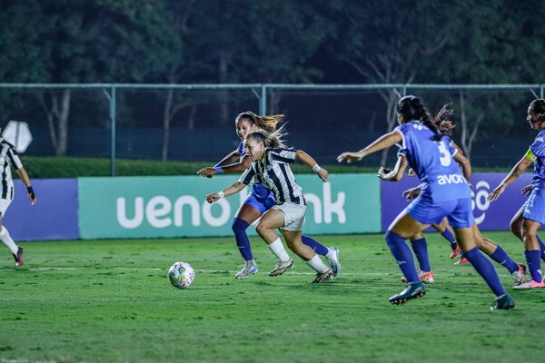 Libertad goleó a Nacional/Humaitá y se mantiene al acecho de Olimpia - 1000 Noticias