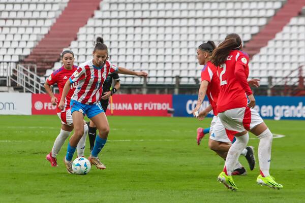 Agónica igualdad de Paraguay frente a Chile - 1000 Noticias