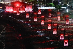Brasil: policía frustró ataque con bomba en concierto de Lady Gaga - Unicanal