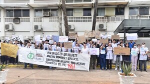 Residentes: Impasse con IPS está en equiparación salarial