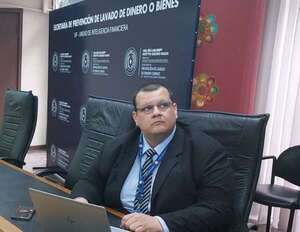 Abogado reitera “persecución” hacia funcionario imputado supuesta filtración de datos - Nacionales - ABC Color