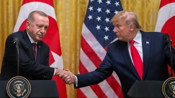 Trump invita a EEUU a Erdogan y pide trabajar con él para cesar la guerra en Ucrania