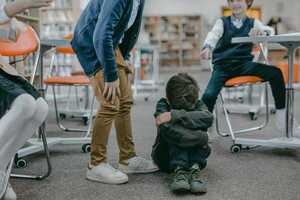 El bullying no es solo un “juego de niños”, es una forma de violencia, afirman - Unicanal